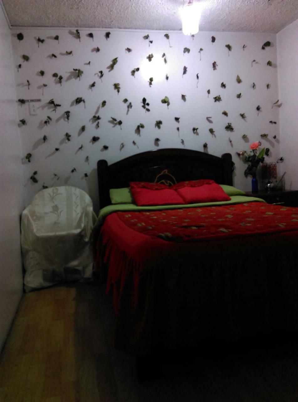 Escocie - Quito Otel Dış mekan fotoğraf